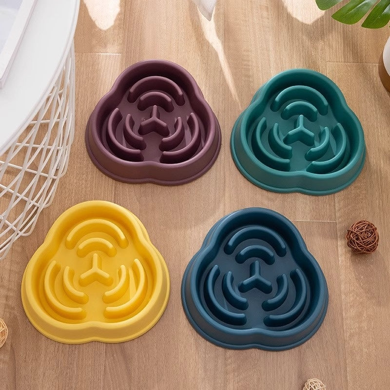 Slow Feeder Dog Bowl – Anti-Choke & Non-Slip